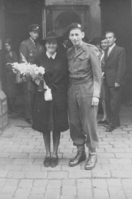 Svatba s Richardem
v roce 1945