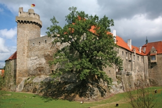 Strakonický hrad – perla na řece Otavě