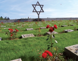 Pomnik Terezín w 2012 roku