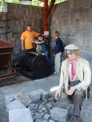 Muzeum obuvi a kamene ve Skutči