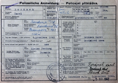 Policejní přihláška, 1942