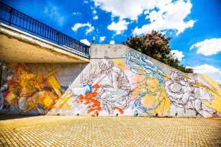 Holešovice: Druhý život jedné čtvrti, od graffiti k industriálu
