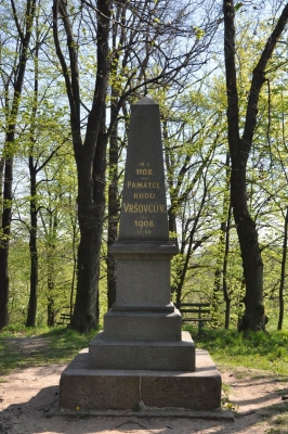 Pomník rodu Vršovců, Vraclav