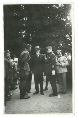 T. G. Masaryk s legionáři v r. 1931