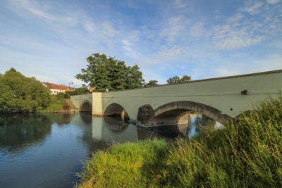 Kamenný most, autor Arnošt Reich