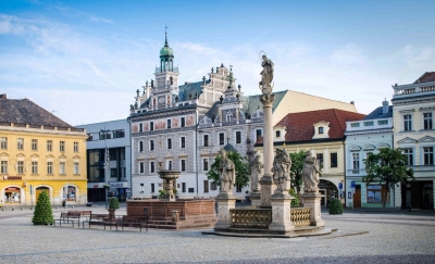 Kolínské náměstí s radnicí