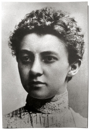 MUDr. Anna Honzáková (1902)